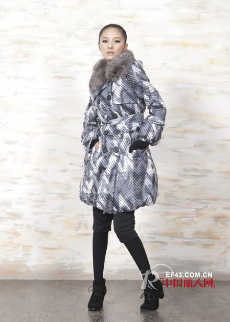 EST+II艺诗品牌女装  追求时尚美丽的你值得拥有