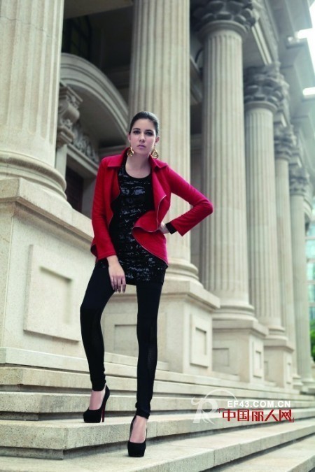 斐格利亚女装 伴你红红火火过蛇年