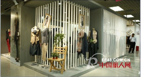 Eall.cz意澳女装恭祝大家2013年身体健康,事事如意,财源滚滚,运运亨通