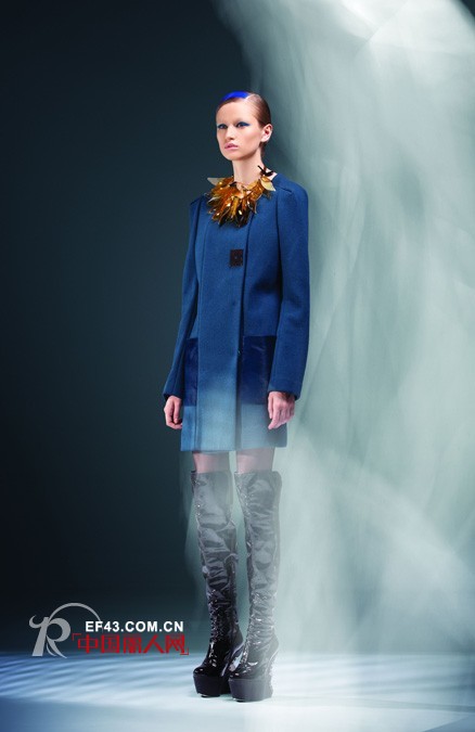 台绣TGGC品牌女装 冬季让你华丽转身