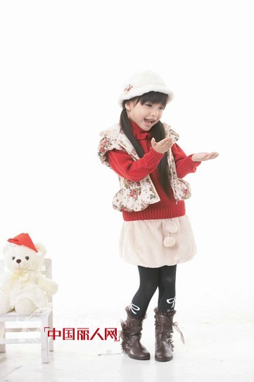 卡儿菲特时尚新年装,伴随孩子度过每一个快乐的新年