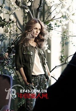 凡妮莎.帕拉迪丝将代言时尚品牌Conscious at H&M