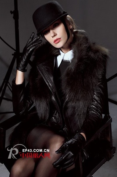 IMILI时尚女装黑色皮衣 倾情演绎各种style