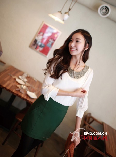 娇兰.诗蔓2013春夏装 高腰线穿出超模好身材