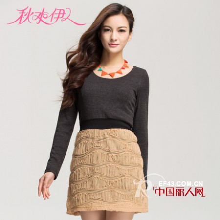 秋水伊人女装 精致连衣裙让你春季优雅现身