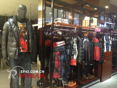 威蔻男装衡阳市步步高商场3楼VFCOOO专柜隆重开业