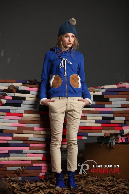 仙也慕时尚品牌女装  永远保持自我主张