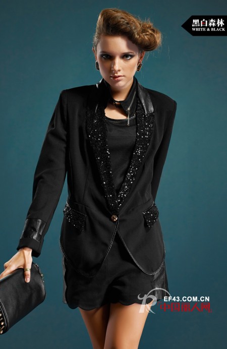 典娅个性女装  感受时尚带来的无尽畅快心情