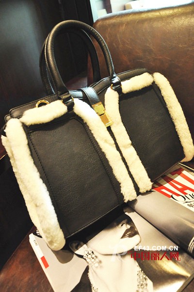 年末各式美包大PK 潮味十足