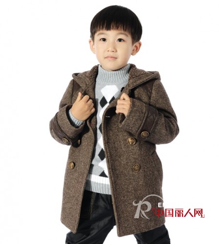 贝布熊时尚童装  英伦格子让衣衣充满学院风