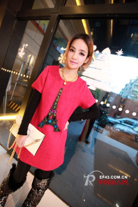 派对小心机  大衣底下的华丽裙裙