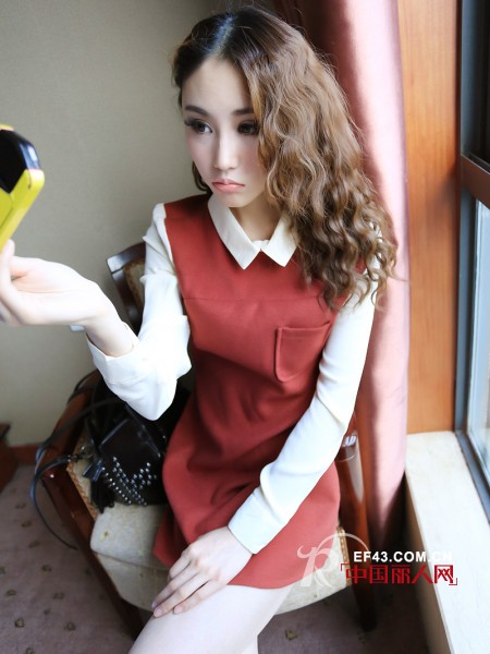 派对小心机  大衣底下的华丽裙裙