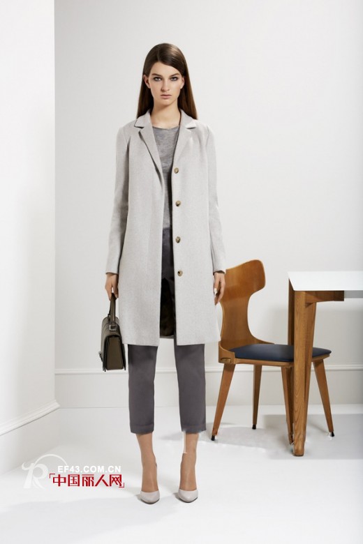迦达(Giada) 2013秋冬系列女士大衣Lookbook