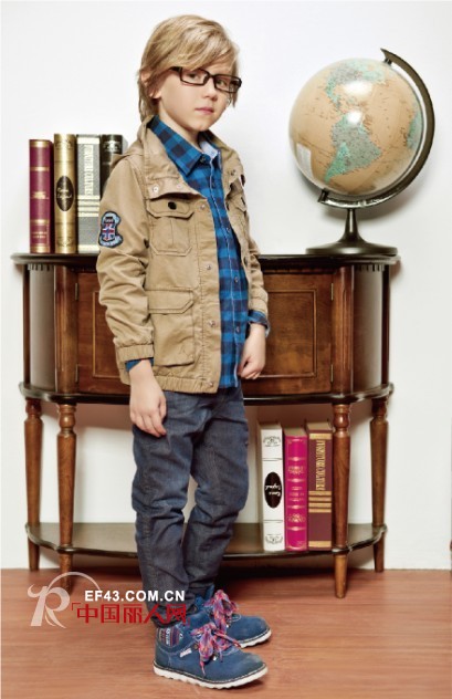 颜色怎么搭配好看 秋冬季节怎么搭配最亮眼