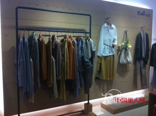 Eall.cz意澳河南信阳怡和摩尔城新店璀璨开业