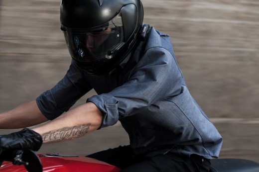 纽约品牌Outlier推出2013秋冬Merino/Co Pivot 长袖衬衫