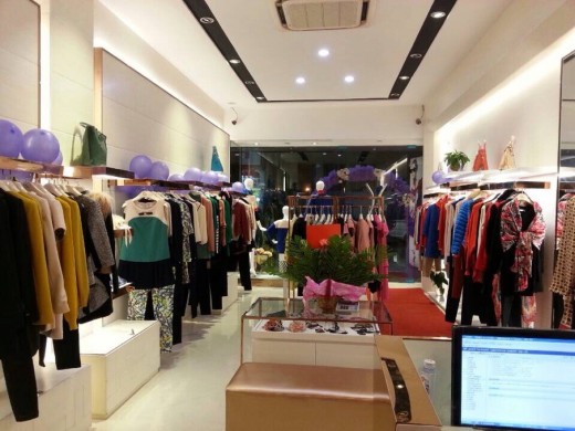 迪图女装东莞四会专卖店盛大开业