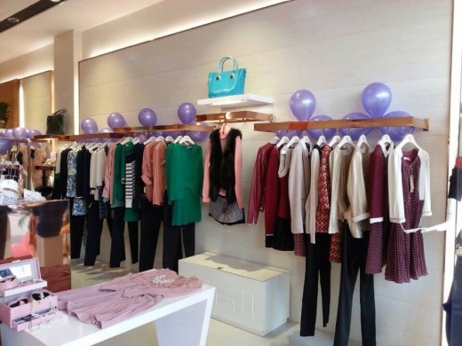 迪图女装东莞四会专卖店盛大开业