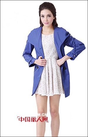 新款长袖裙装上市 甜美女孩非你莫属