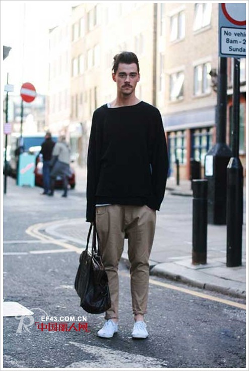 秋冬男生怎么搭配 温暖主题唱主角