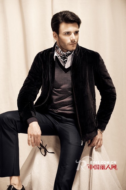 秋冬季节 男士夹克应该怎么搭配