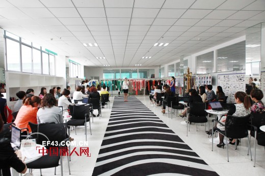 舒朗2014夏季品评会:展现清新夏日味道