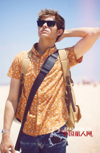 亚麻衬衫的搭配与选择小贴士