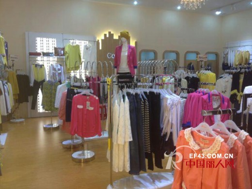 城市衣柜东莞凯德广场南城店隆重开业