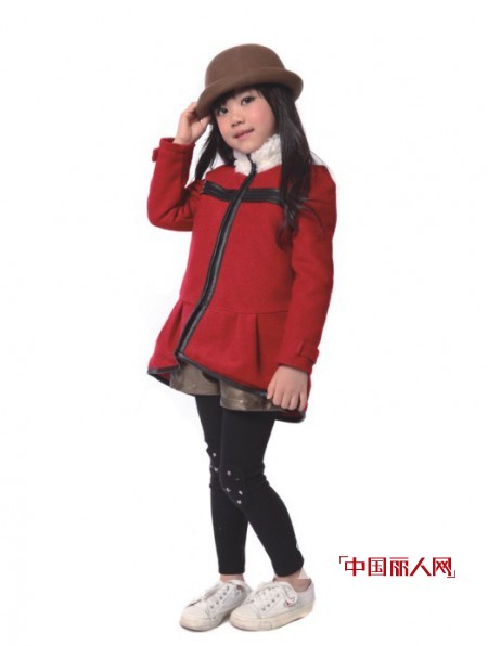 呢子外套搭配 秋季呢子款式亮眼吸睛