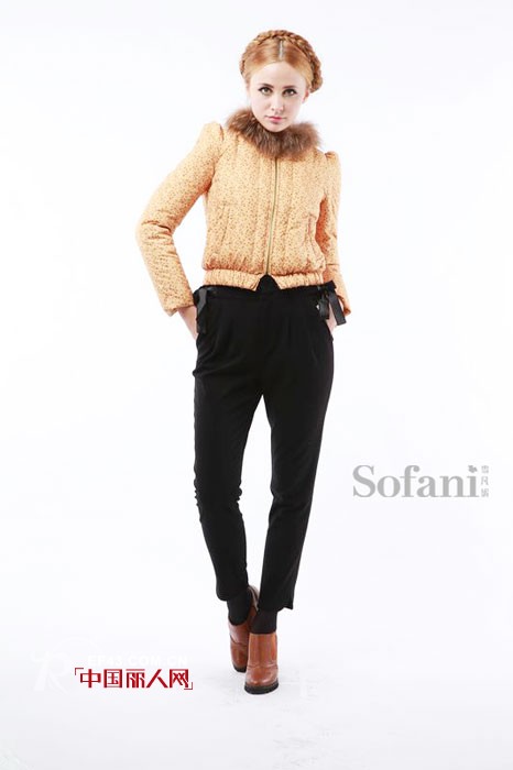 魅冬诱惑 雪凡妮2013冬装新品隆重上市