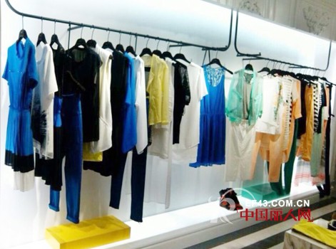 MO&Co.三亚明珠店新店开业