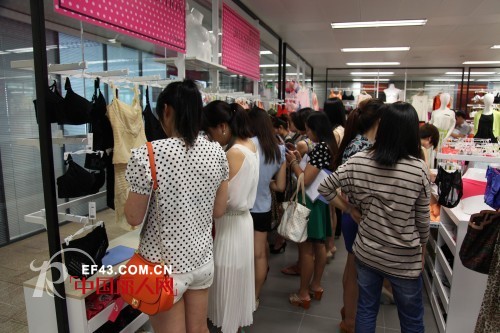 37°LOVE 2014春季发布会 吹响2014百城千店集结号