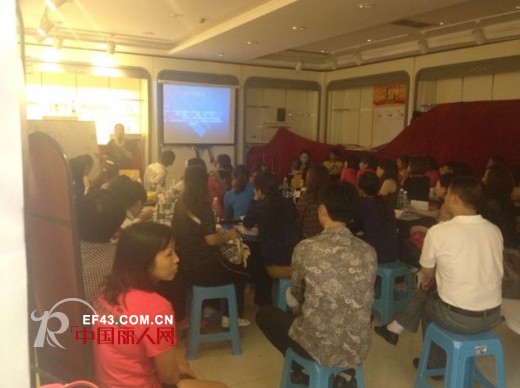 卡儿菲特-carlfit