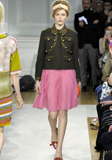 一线大牌主线副线大作战 平价高端两手抓