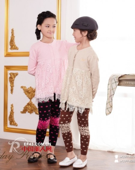 秋季新款搭配 迪士尼教你纯色系搭配