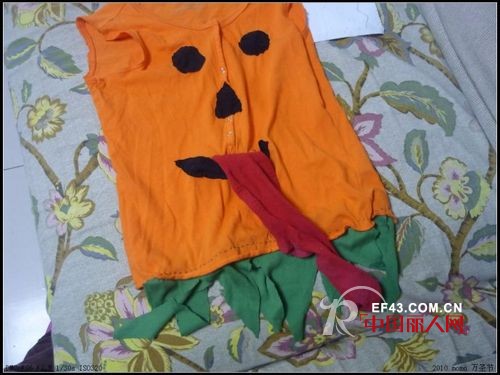 教您旧衣物自制宝宝的万圣节服装