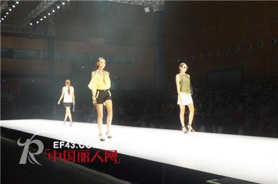 JZ玖姿荣获“优美世界第八届时装秀大赛”冠军