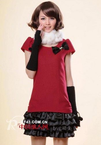 蛋糕裙怎么搭配才能时尙又优雅