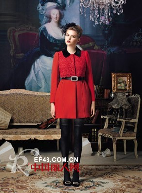 秋冬新款上市 红色火烈鸟惊艳出场