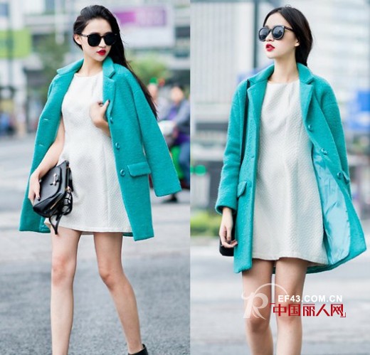 外套+连衣裙 深秋季节让你的装扮够吸引人