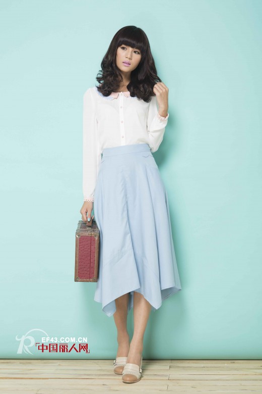 秋季马卡龙色系女装品牌  系恋少淑女装