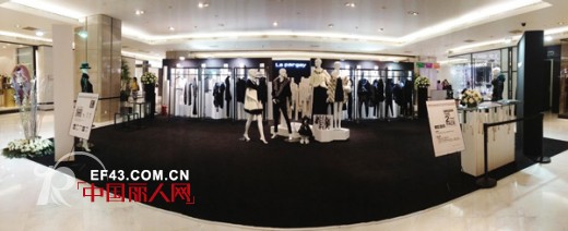 黑白时尚领导品牌La pargay2013秋冬新品Fashion秀完美落幕