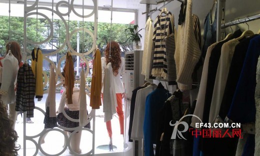 热烈恭祝艾莜女装安徽马鞍山店隆重开业