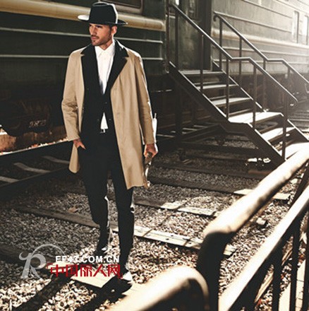 时尚男士风衣搭配技巧  搭配要整体和谐