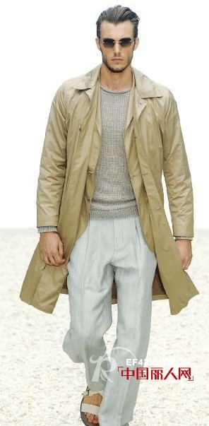 男士不朽形象经典选择  秋季男士风衣搭配推荐