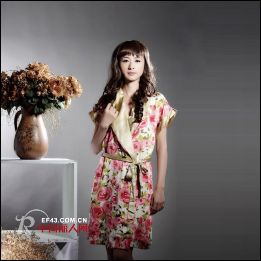 秋季送她睡衣 睡一起看牛郎织女星