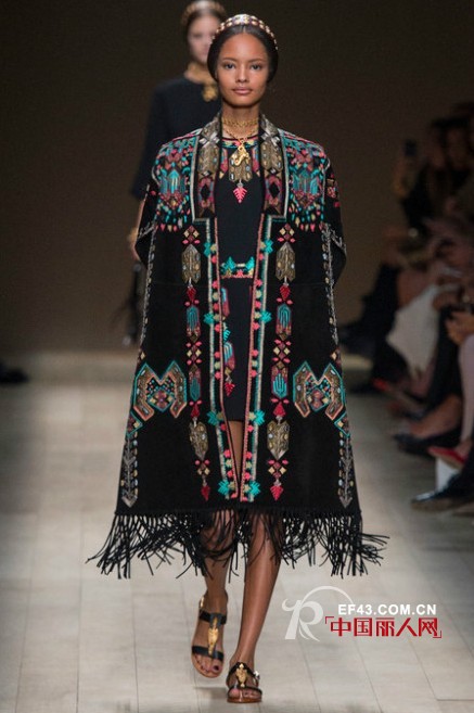 Valentino2014春夏系列  古文明在时装上的再现