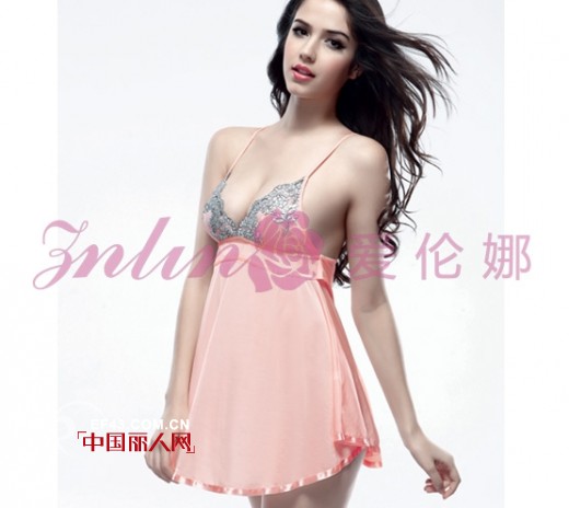 爱她抱紧她 爱伦娜