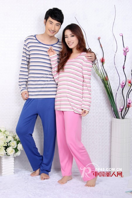 2013秋冬新款家居服  营造一种爱的氛围
