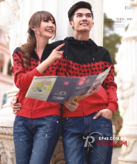 秋冬季节 情侣卫衣温暖又甜蜜